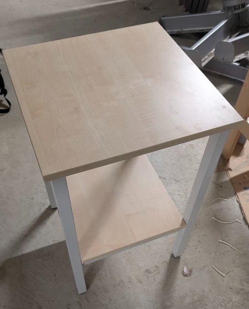 Lot de 10 tablettes bois 45x45 cm avec deux niveaux