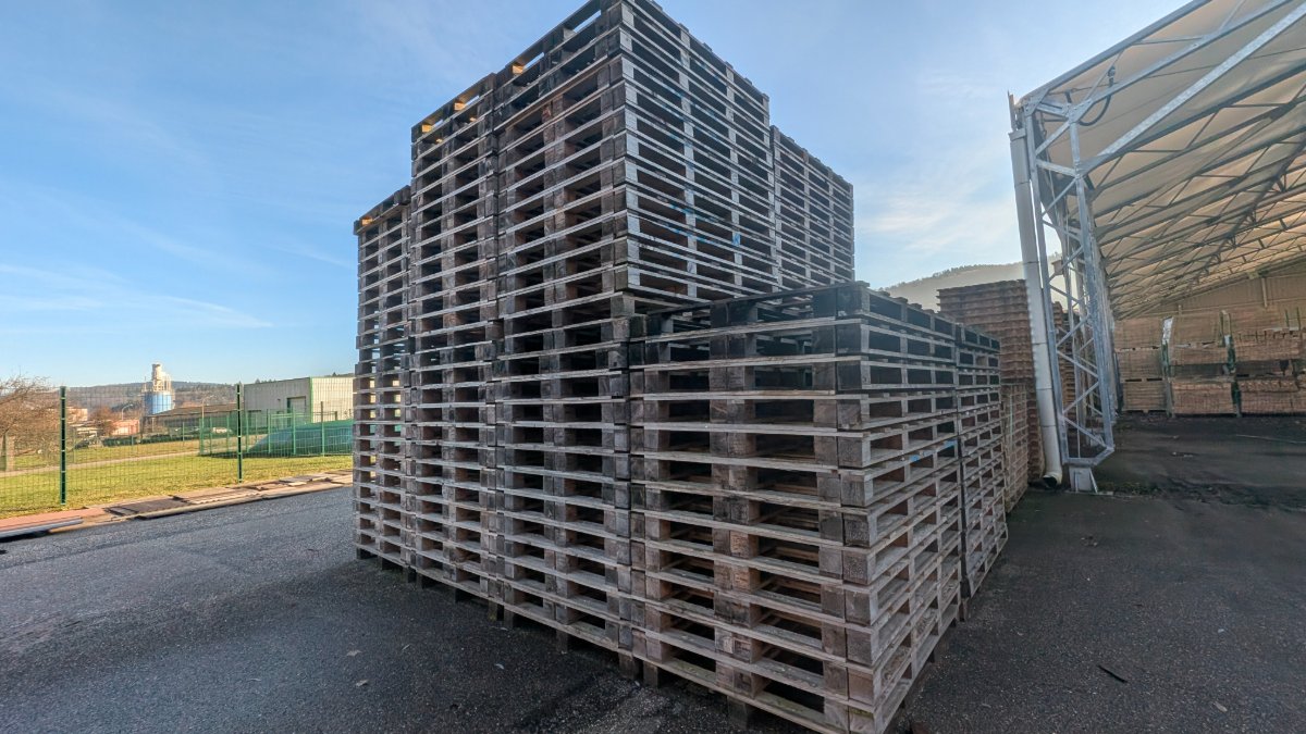 Palette 1.80x1.20m pour transport et stockage