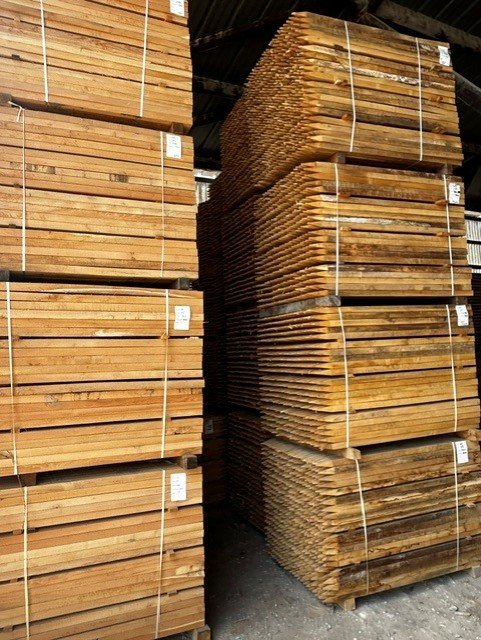 Piquets carré robinier - 45 x 45 x 1400 mm - poteaux - faux accacia 