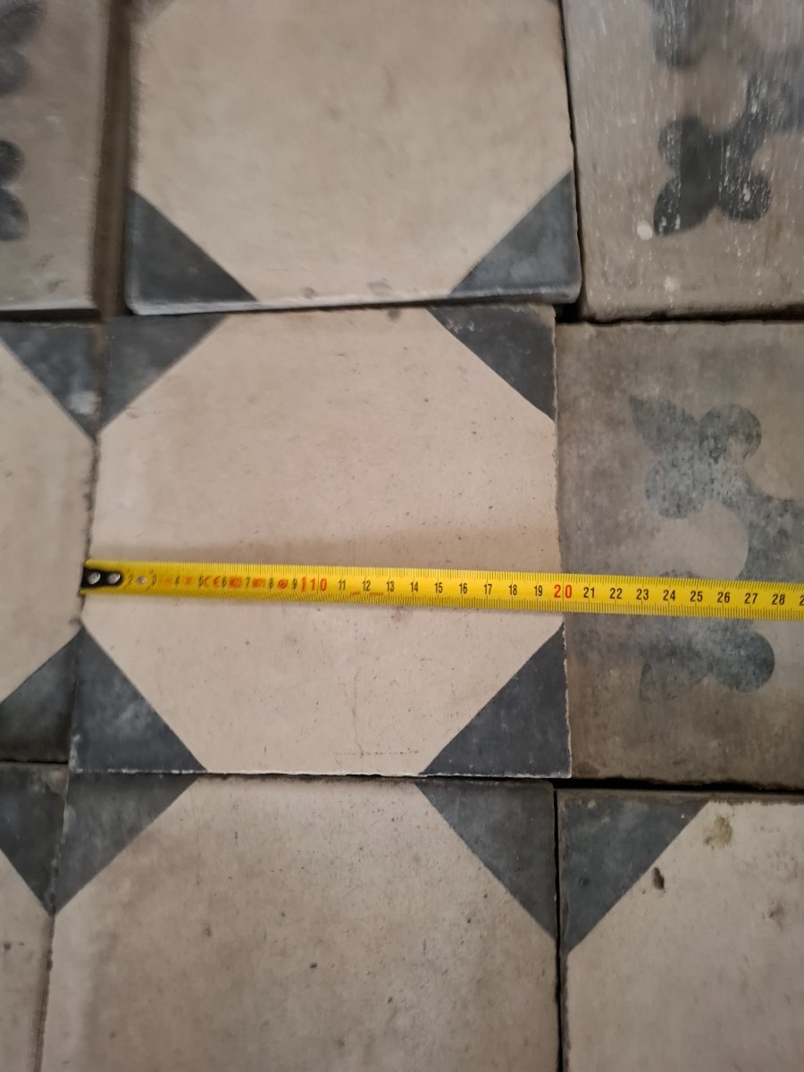 500 carreaux de ciment 20x20 cm