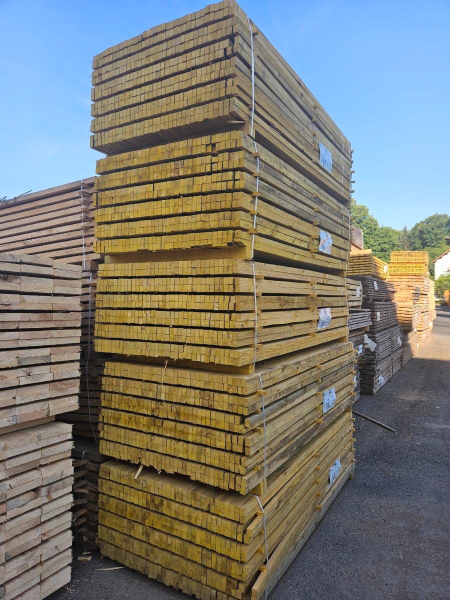 Sapin/épicéa – 27x40 mm - 2m - choix 2 – traité cl2 jaune