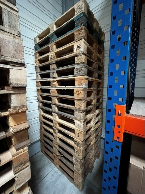 Lot de 20 palettes occasion EPAL 800x1200mm en bon état