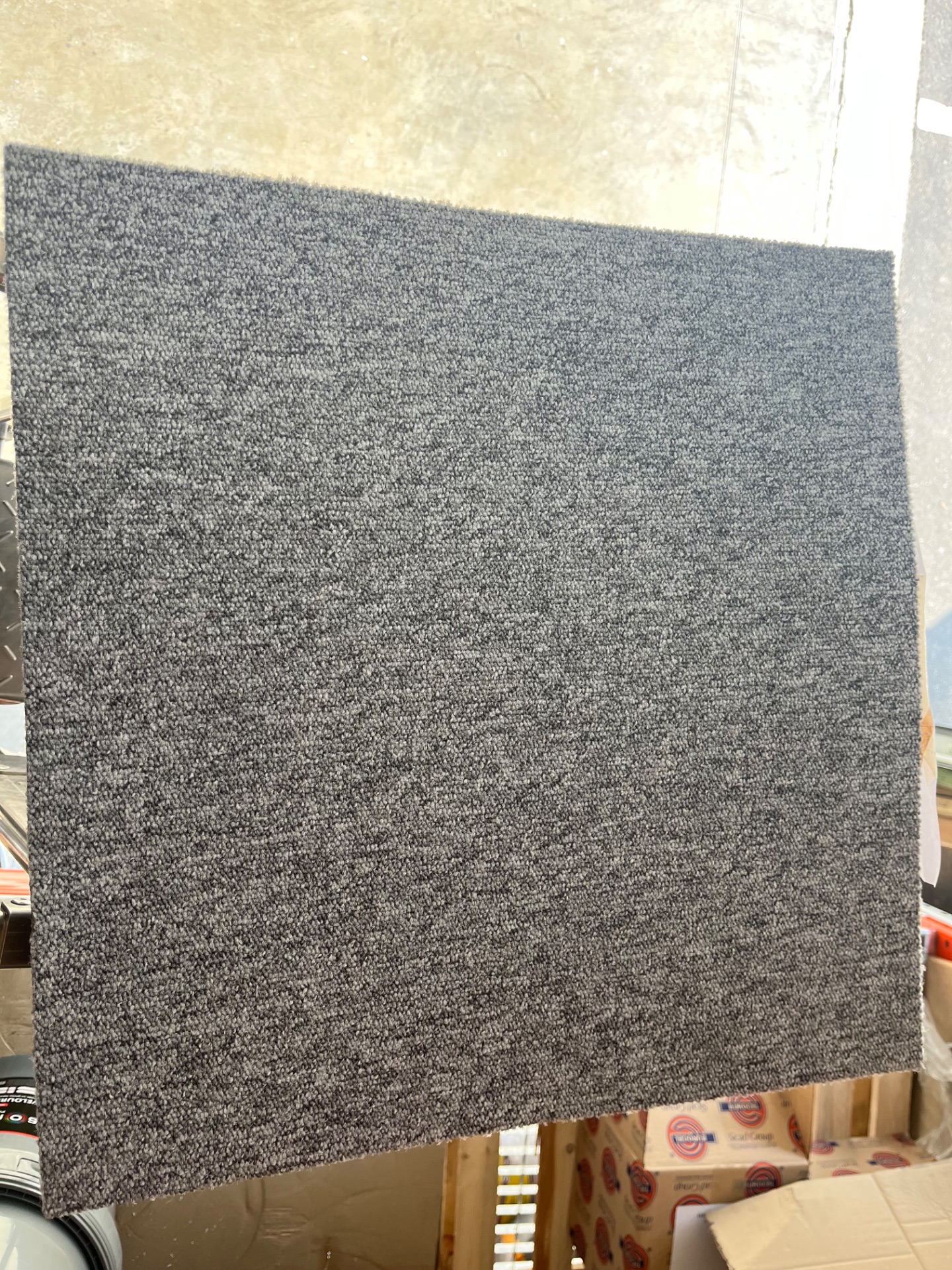 Moquette Creative Spark IVC - Lot 35 m² - 50 x 50 cm 